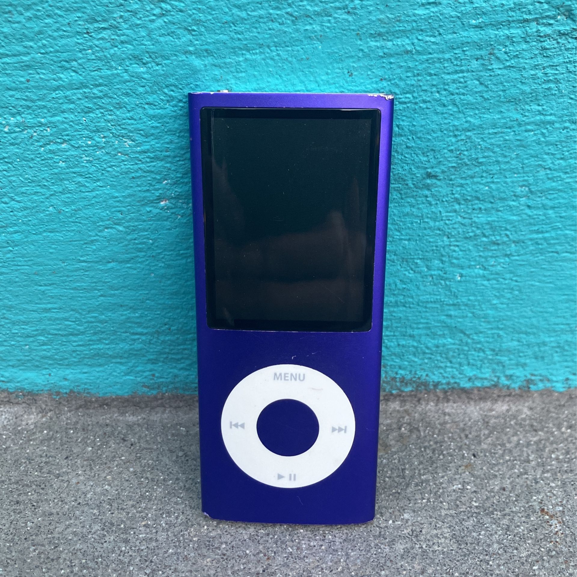 iPod Nano (Purple) 16GB