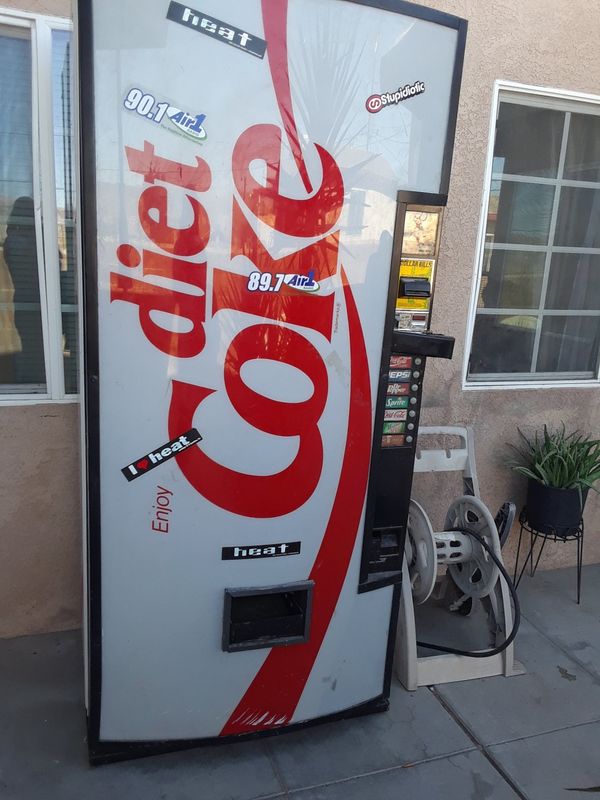 soda vending machine for Sale in Barstow, CA - OfferUp