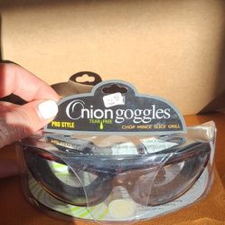 Onion/ Safety Goggles