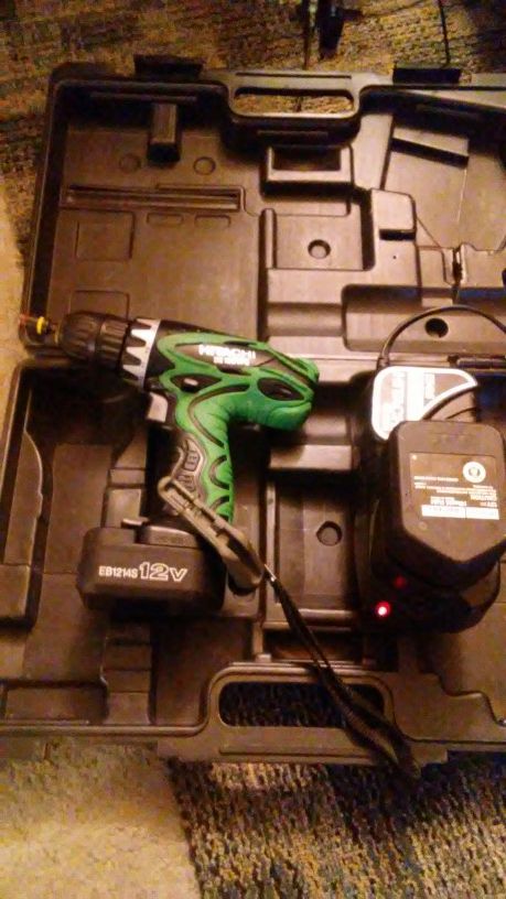 Hitachi DS 120 v f 3 12 volt cordless drill