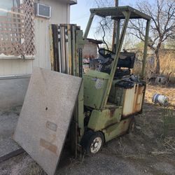 Clark Warehouse Forklift