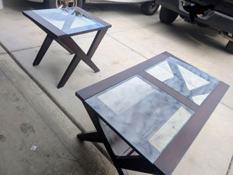Nice Modern Dark Wood Coffee Table & ;End Table