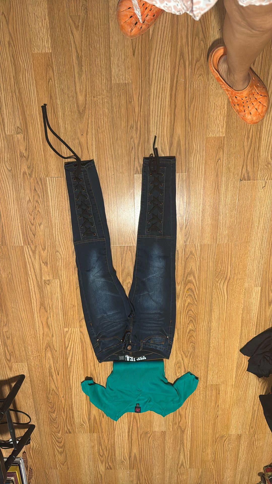 Both These Tee And Pants 7 Jean Size 3/4 Top M