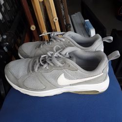 Pairs Of Nike Gray Air And Nike Burgundy Or White Air Max Zero Shoes $15 Each Pair See All Photos 