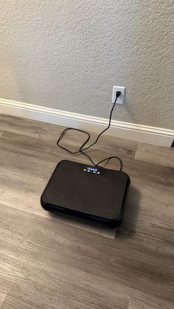 Vibration plate exercise machine