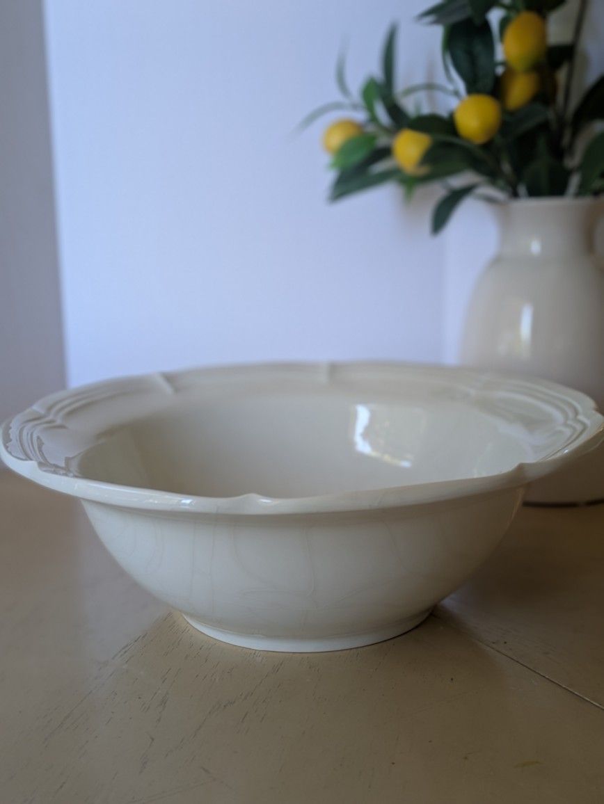 Mikasa 13" Pasta Bowl