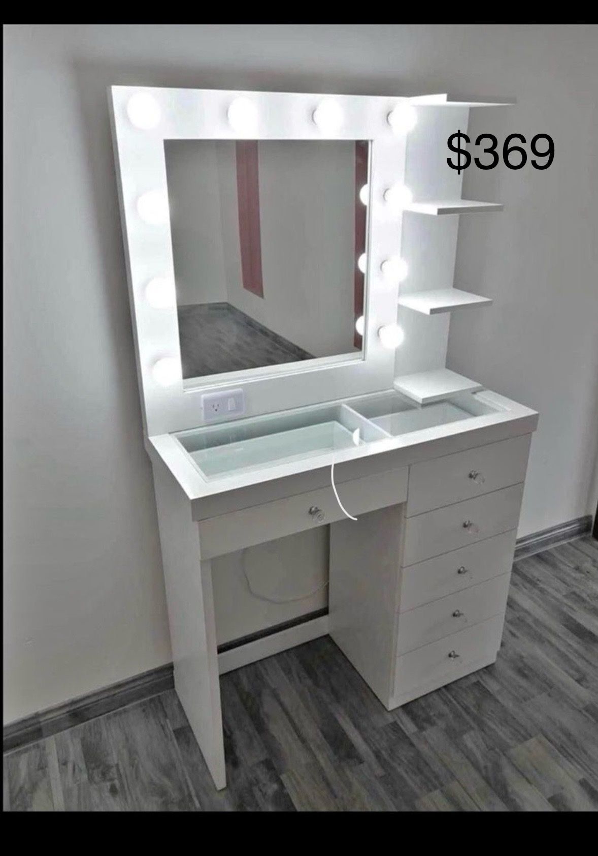 Hollywood Vanity/dresser
