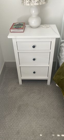 3 Drawer Nightstands