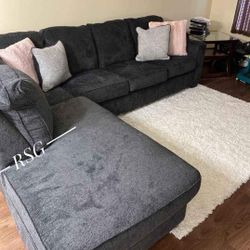 Sectional Couch With Chaise  Dark Gray Sleeper Sectional Options ⭐No Needed Credit Check 💛 $39 Down Payment with Financing1831