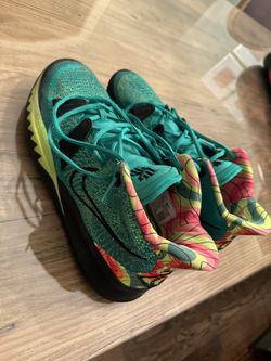 Kyrie 7 Weatherman