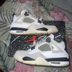 Nike Jordan 4 Military Black Size 9.5