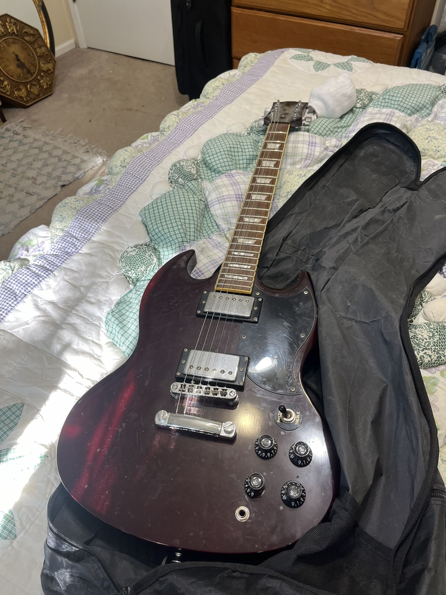 Electric Guitar & Accessories