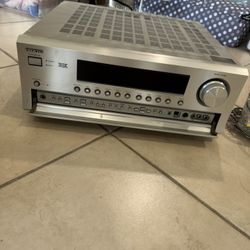 Onkyo stereo SR-703