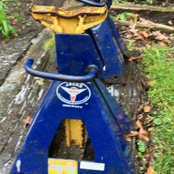 Set Of 5 Ton Lincoln Automotive Jacks