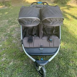 Thule Urban Glide Double Jogging Stroller