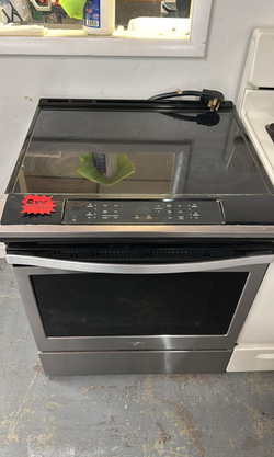 Whirlpool Slide-In Electric Range – Stainless, Glass Top