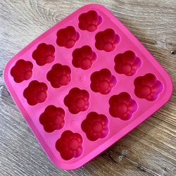 Pink Silicone Flower Mold