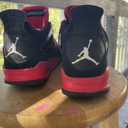Jordan 4 Red lightning 