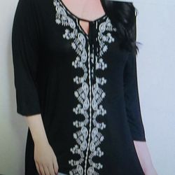 Plus Size Beautiful Black Soft Top with Beige Embroidered Design Size 2XL NWT