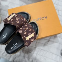 Louis Vuitton Slides