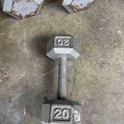Hex Dumbbells and Kettlebells 