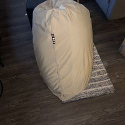 Moon Pod bean Bag