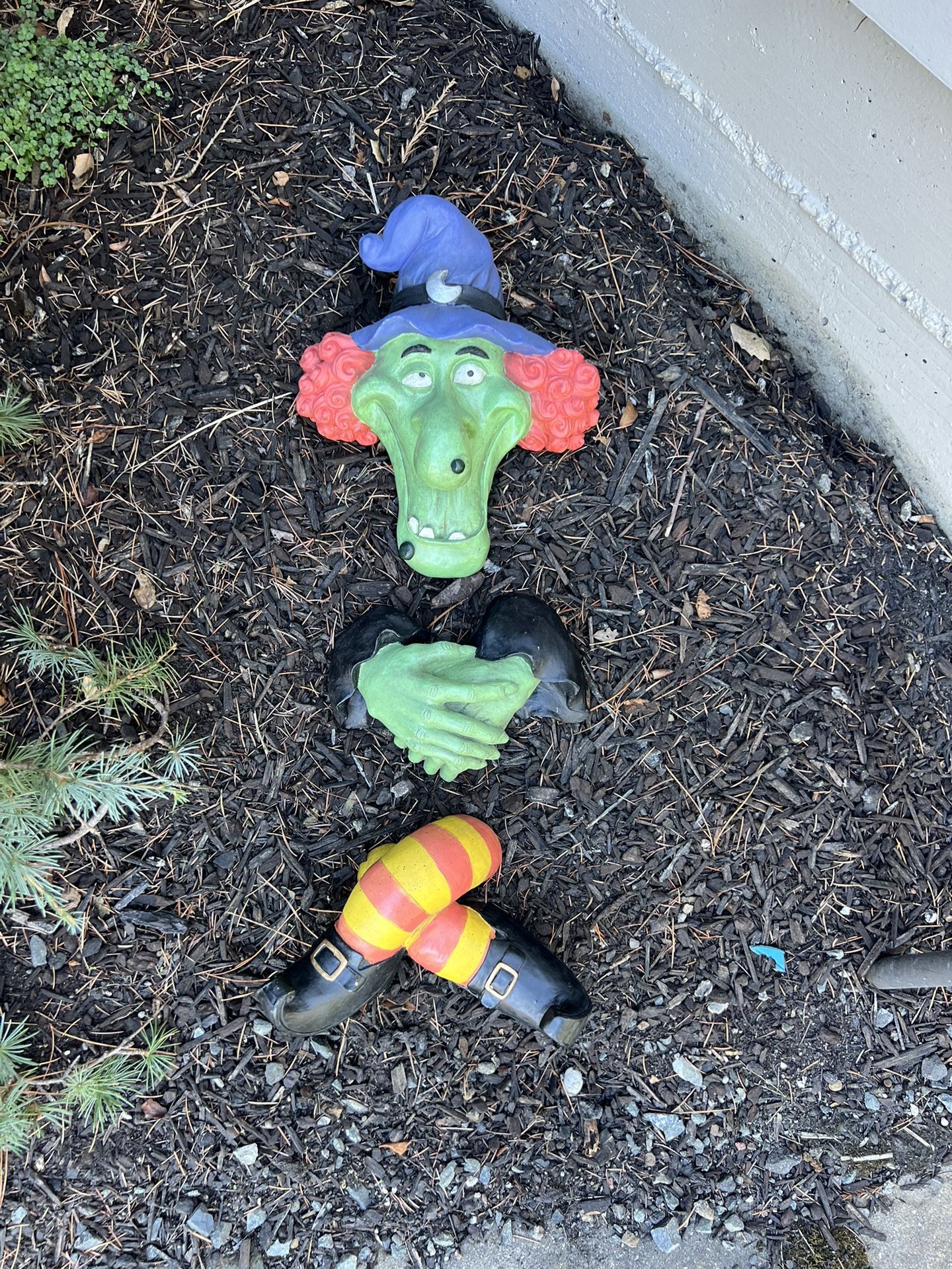 Vintage- Halloween Garden Witch- (3 Pieces)