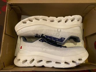 Women Cloudtilt size 8