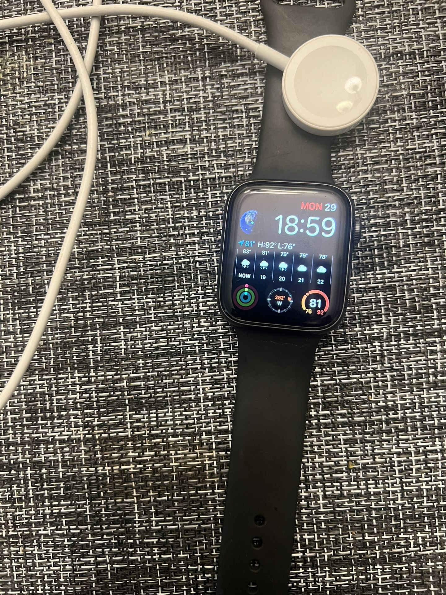 Apple Watch Series 5 (A2093) 44mm