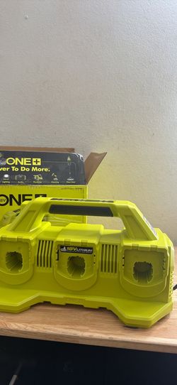 ONE+ 18V 6-Port Fast Charger