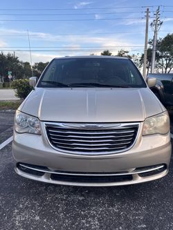 2014 Chrysler Town & Country