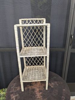 Vintage White 2 Tier Wicker Shelf 