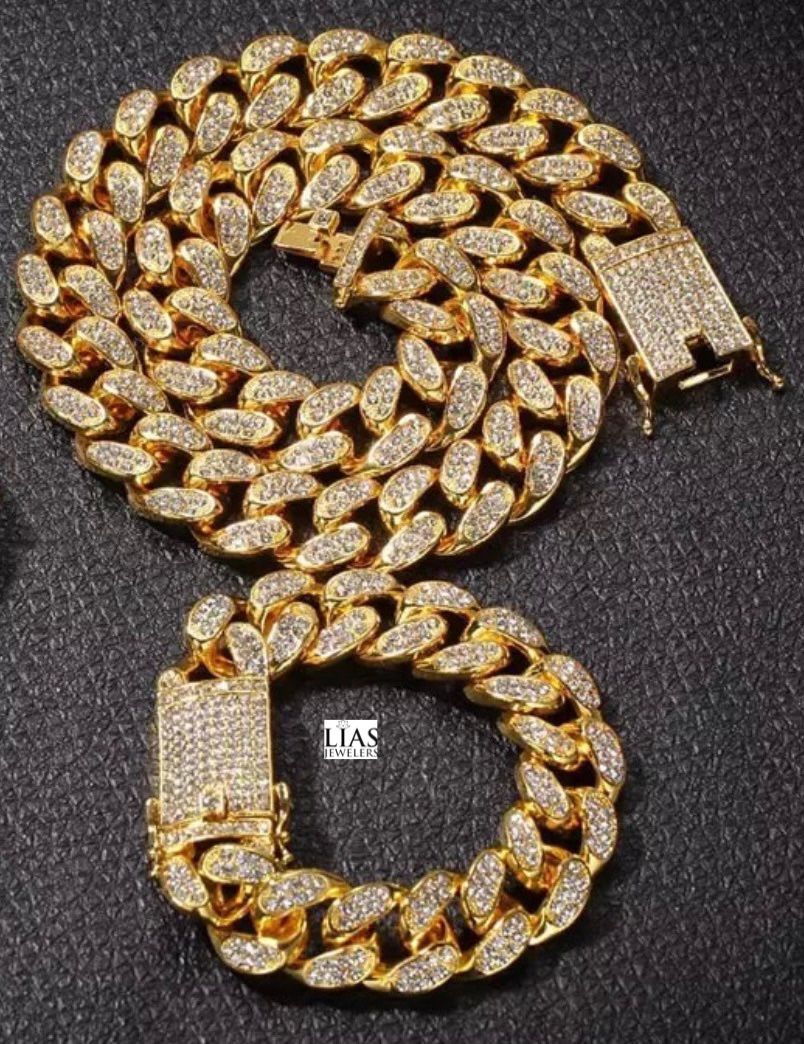 New 18k Yellow Gold Cuban Link Chain And Bracelet 