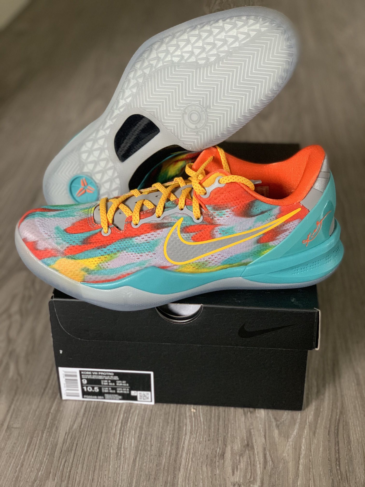 Size 9 Nike Kobe 8 Protro Venice Beach