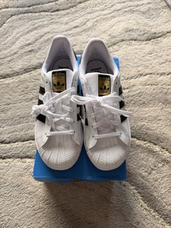 Adidas Superstar Kids Size 3Y