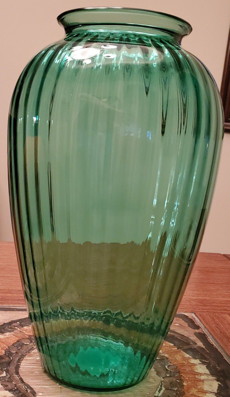 Vintage Ribbed Aquamarine Melon Glass Vase from Anchor Hocking