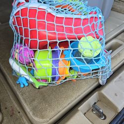 Toddler Bath Toys Hair Wash Guard 