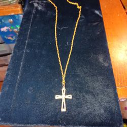 Chain & Cross Pendant