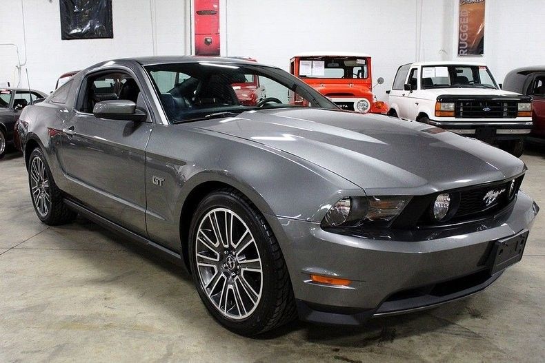 2010 Ford Mustang