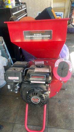 212 cc Predator chipper/ shredder