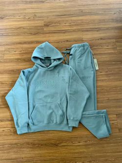 Essentials sycamore sweater & sweats