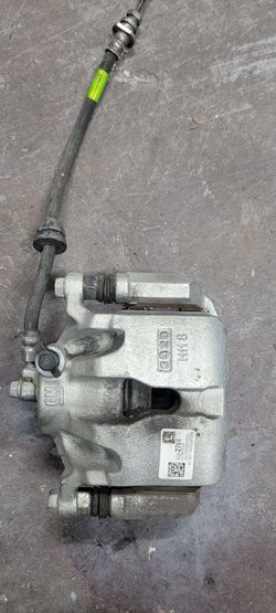 16 17 18 19 20 Chevy Spark Left Driver Side Front Brake Caliper OEM *26k MILES*