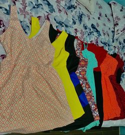 Women's Dress Lot – 8 Pieces (Size: L/XL)👉$25 Firm!👈