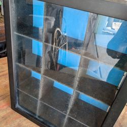Small Display Box