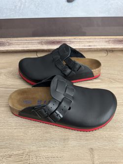 Black And Red Boston Birkenstock  M7 L9