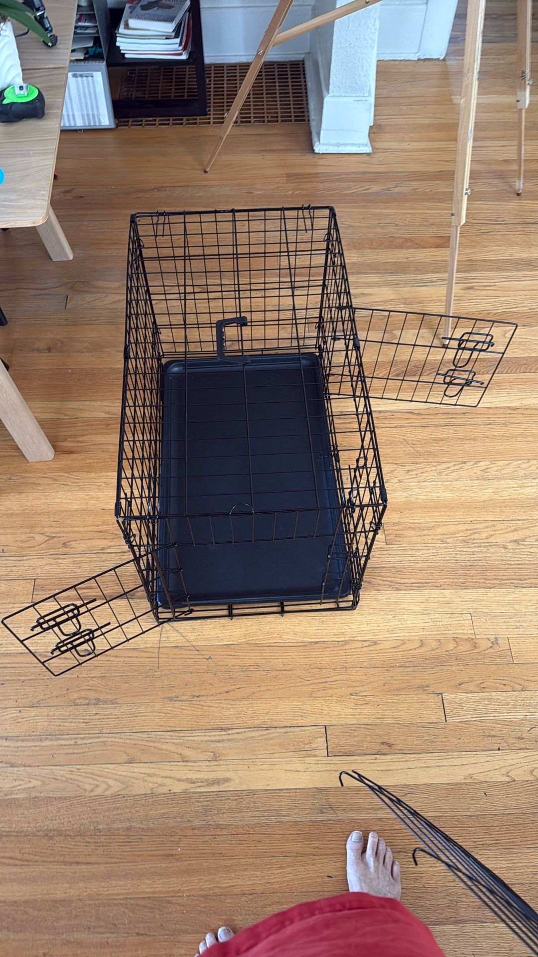 Dog Kennel Opened Box Gift Never Used