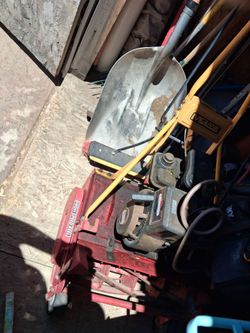 McLane self propelled lawnmower