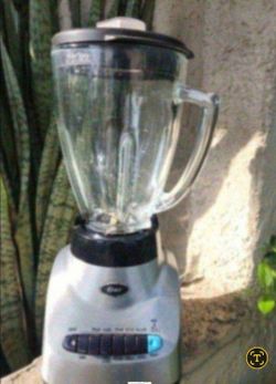 Oster blender, glass