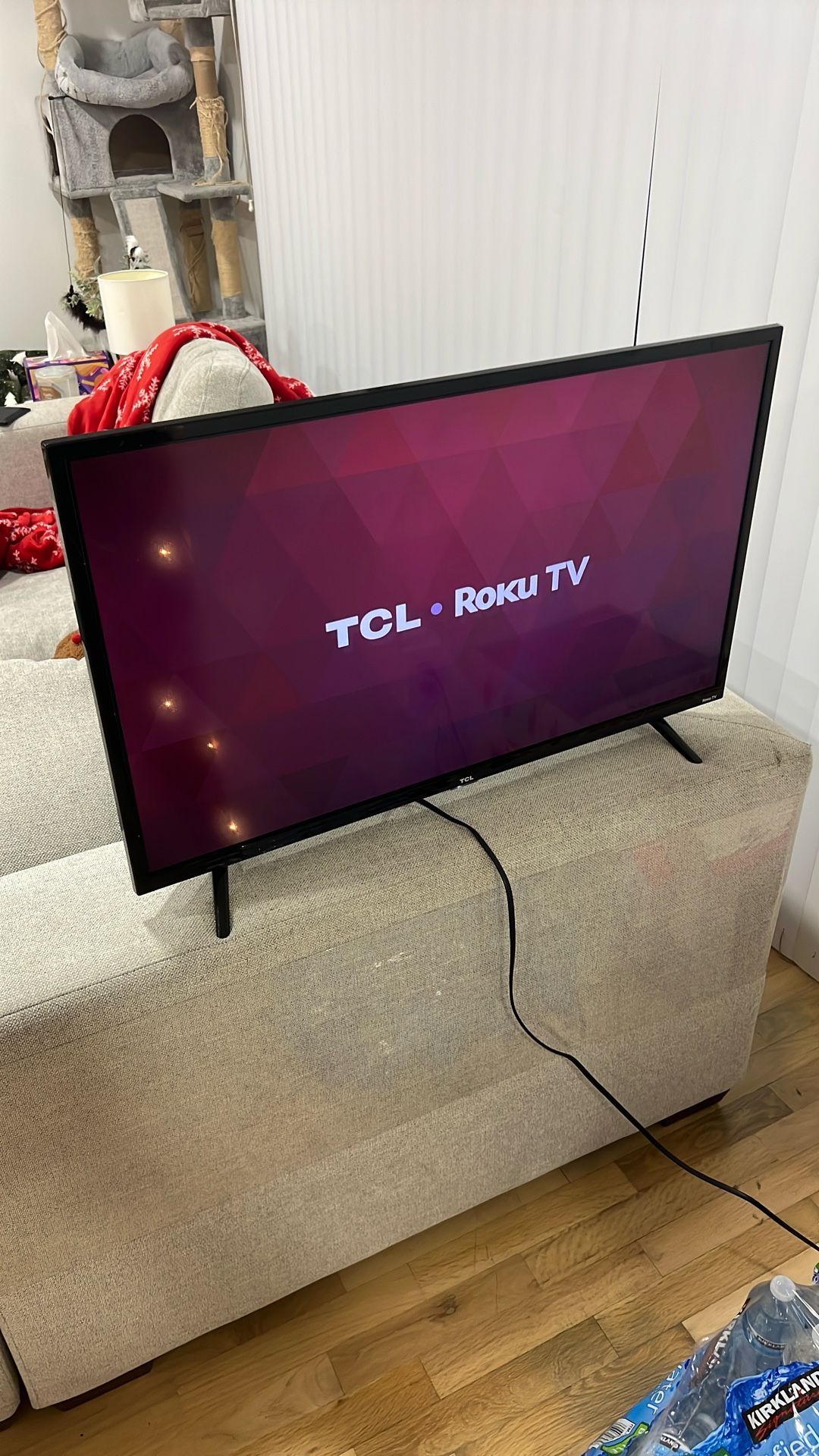 32 Inch TCL Roku Tv