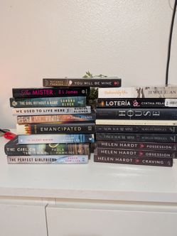 BOOKS BUNDLE